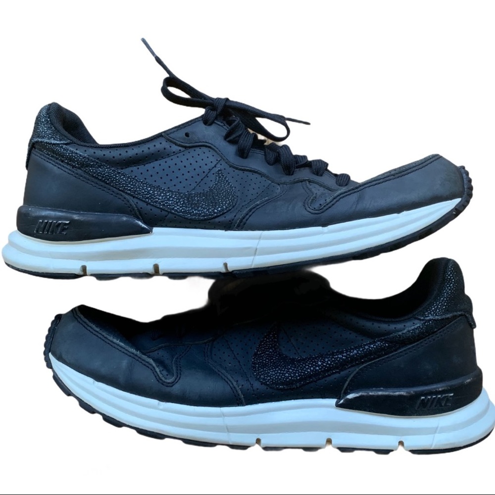 Nike Lunar Internationalist “Stingray”